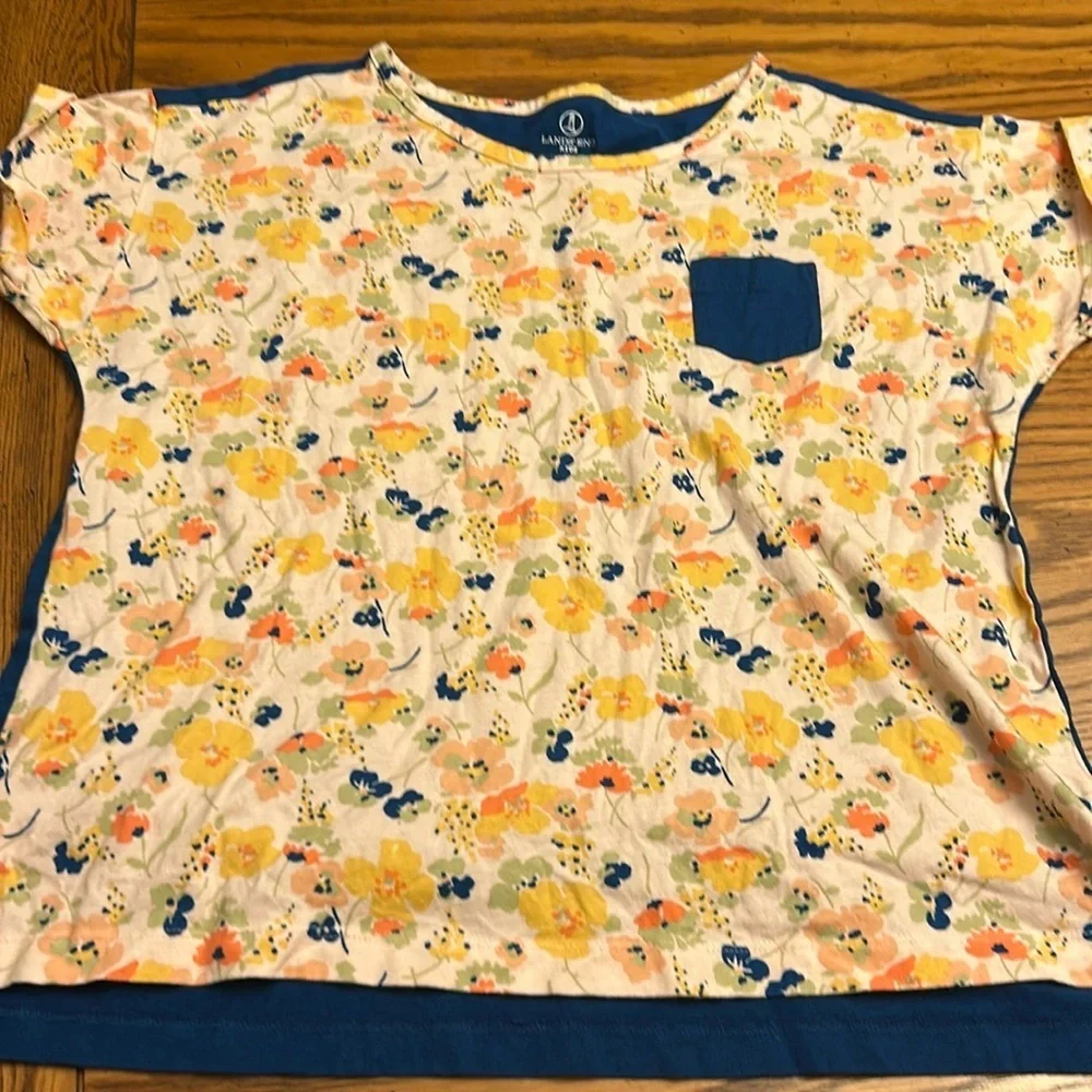 Lands End Top/6